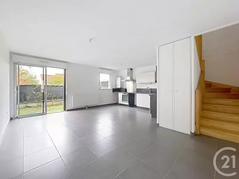 Maison, 77 m²