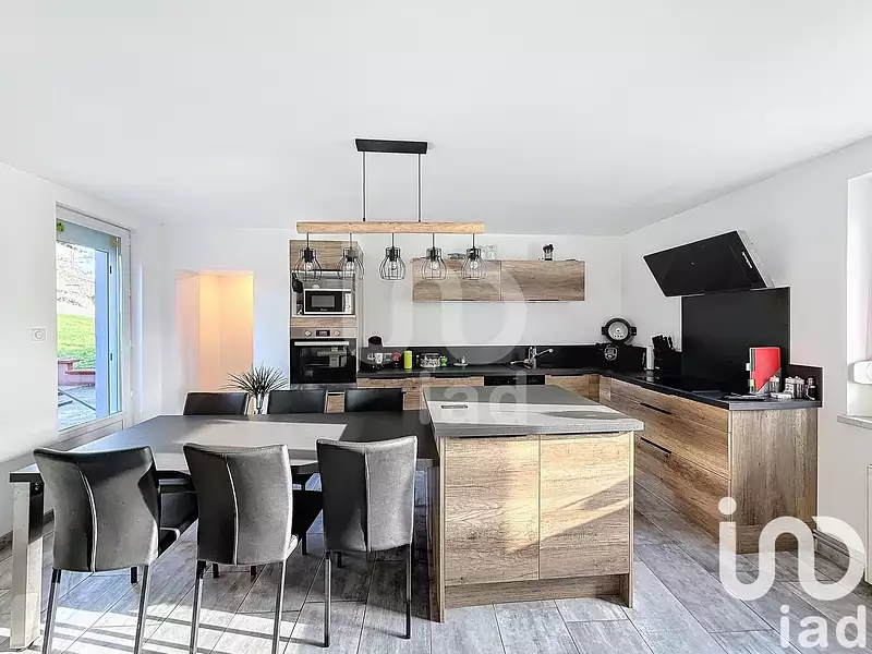 Maison, 107 m²