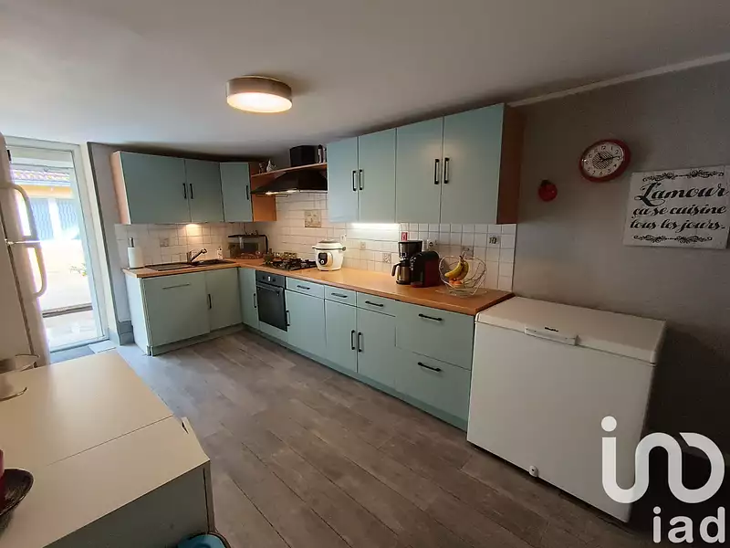 Immeuble, 230 m²
