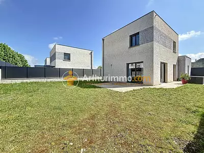 Maison, 95 m²