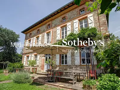 Maison, 484 m²