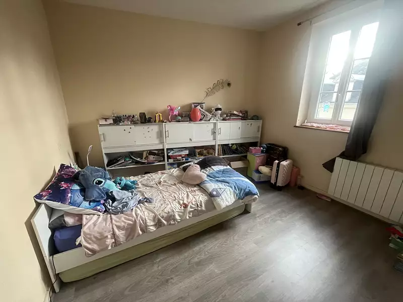 Immeuble, 176,71 m²