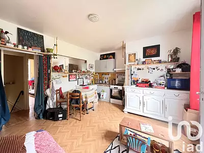 Immeuble, 75 m²