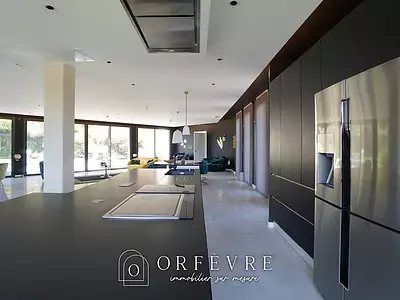 Maison, 413,27 m²