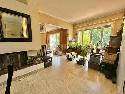 Maison, 180 m²