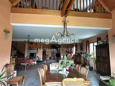 Maison, 228 m²