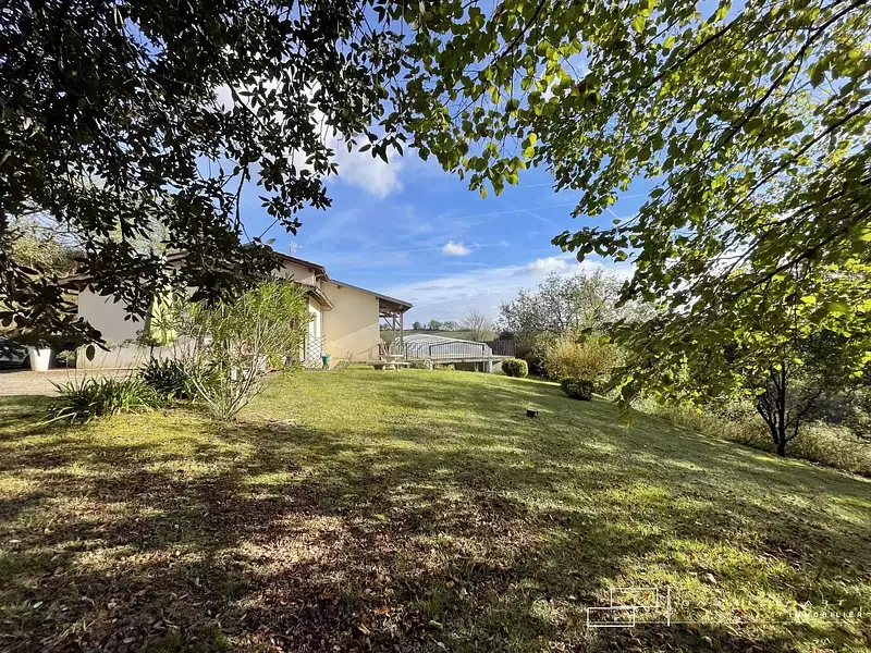 Maison, 185 m²