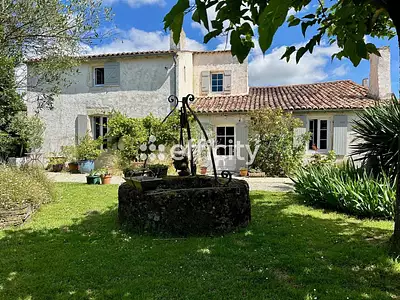 Maison, 329 m²