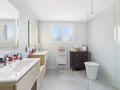 Maison, 200 m²