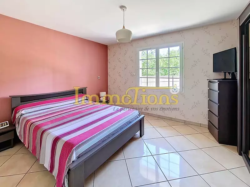 Maison, 160 m²