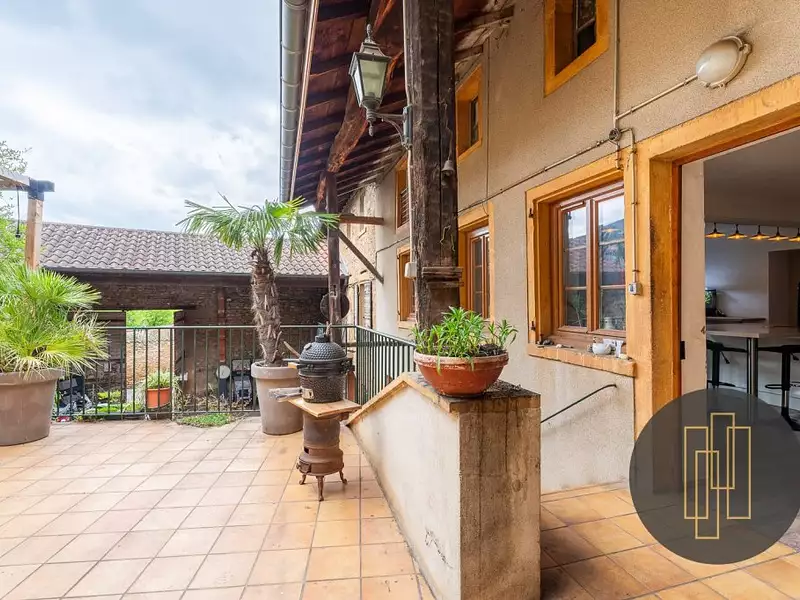 Maison, 229 m²