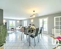 Maison, 205 m²