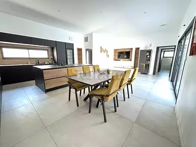 Maison, 130 m²