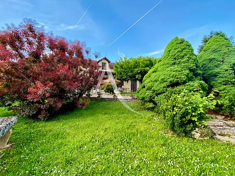 Maison, 155 m²