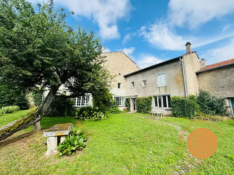 Maison, 260 m²
