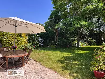 Maison, 162 m²