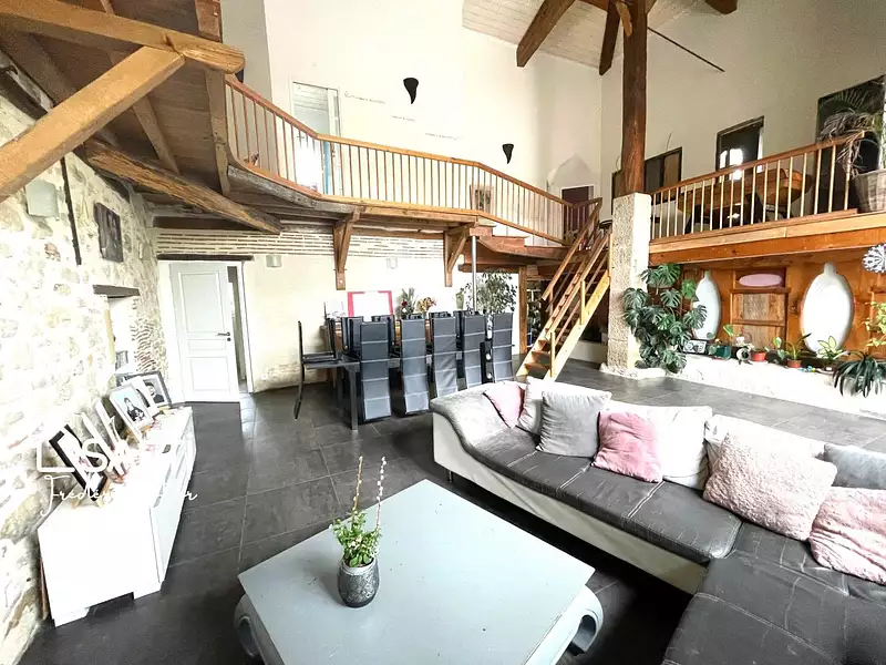 Maison, 265 m²