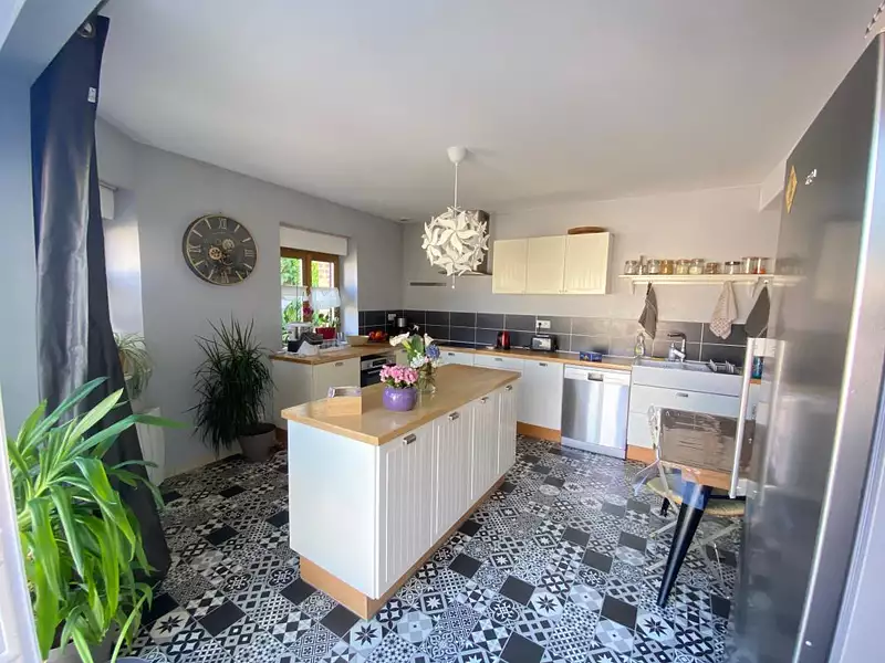 Maison, 164 m²