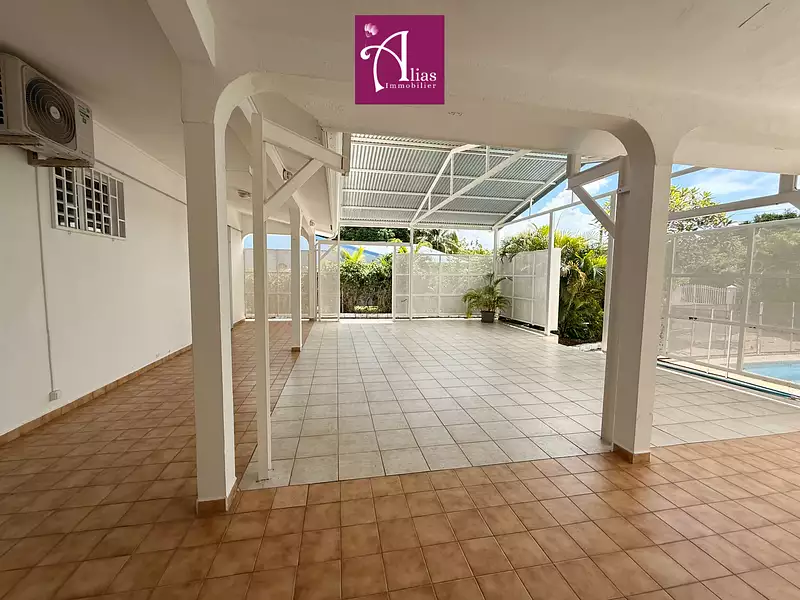 Maison, 137 m²