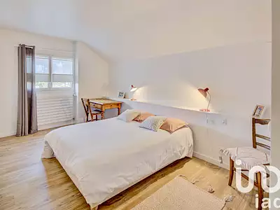 Maison, 233 m²