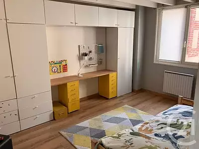Appartement, 217 m²