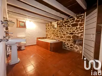 Maison, 210 m²