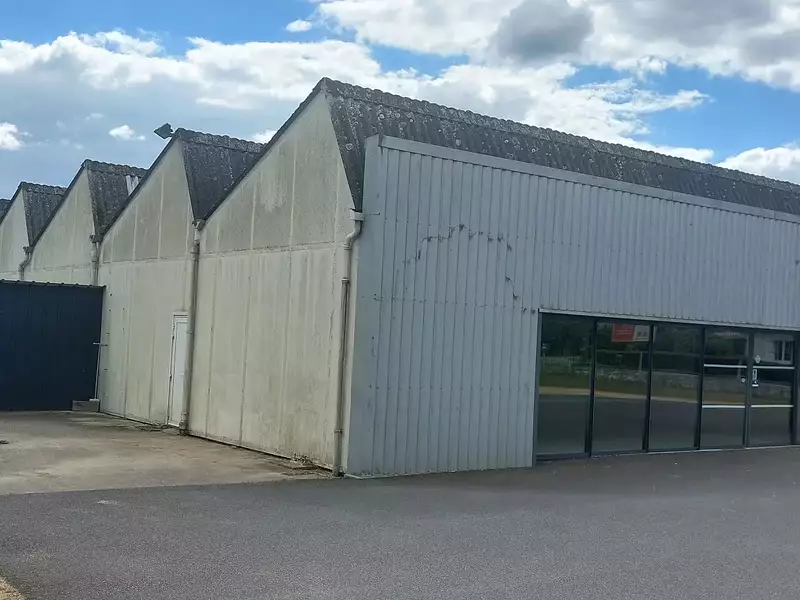Divers, 320 m²