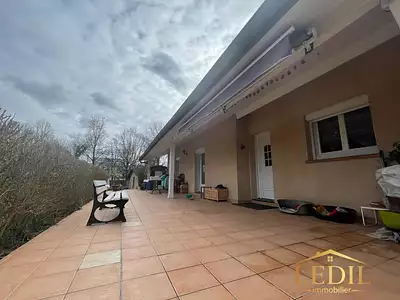 Maison, 136 m²