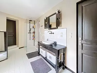 Maison, 158 m²