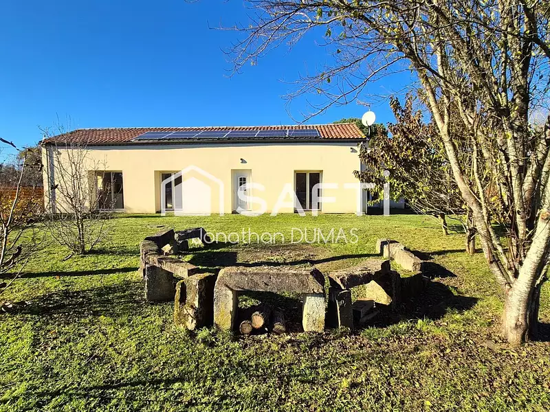 Maison, 169 m²
