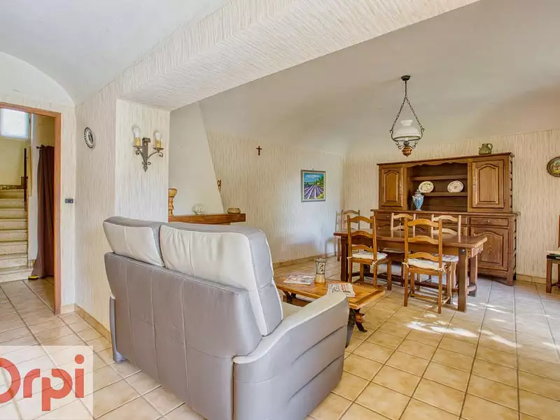 Maison, 212 m²