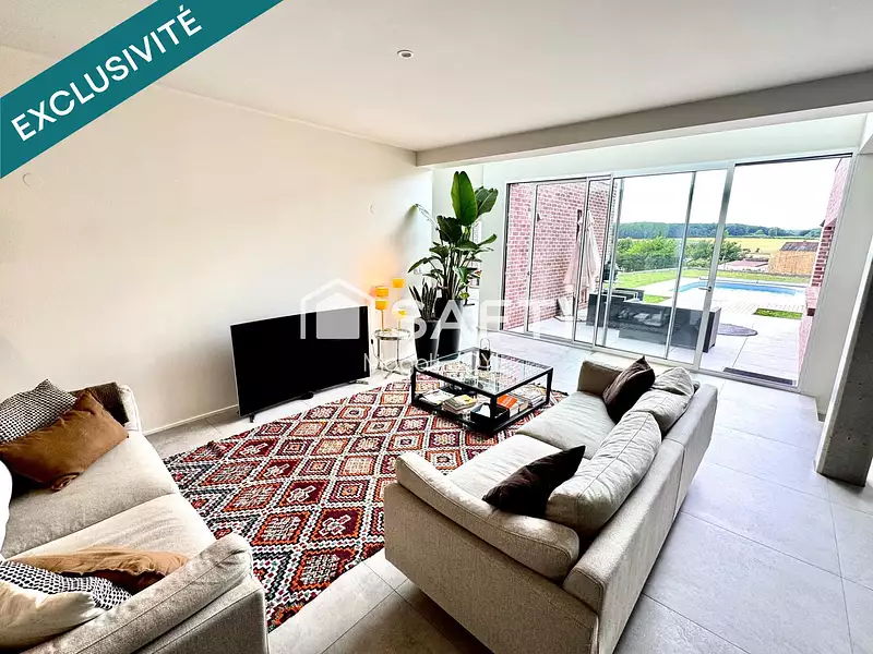 Maison, 233 m²