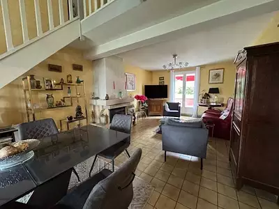 Maison, 119 m²