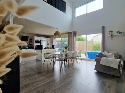 Maison, 160 m²
