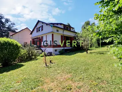 Maison, 268 m²