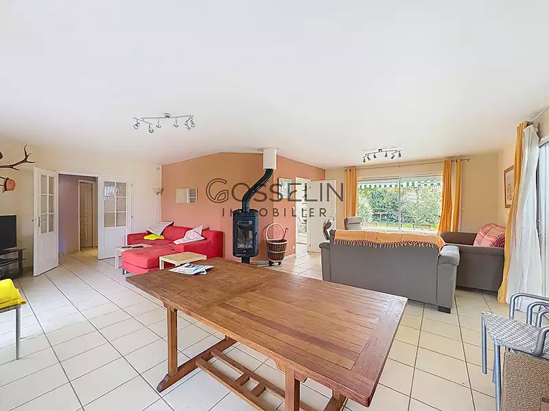 Maison, 145 m²