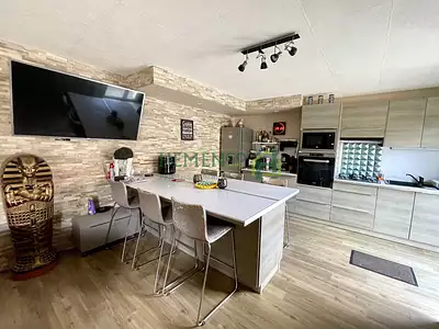 Maison, 158 m²