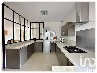 Maison, 146 m²