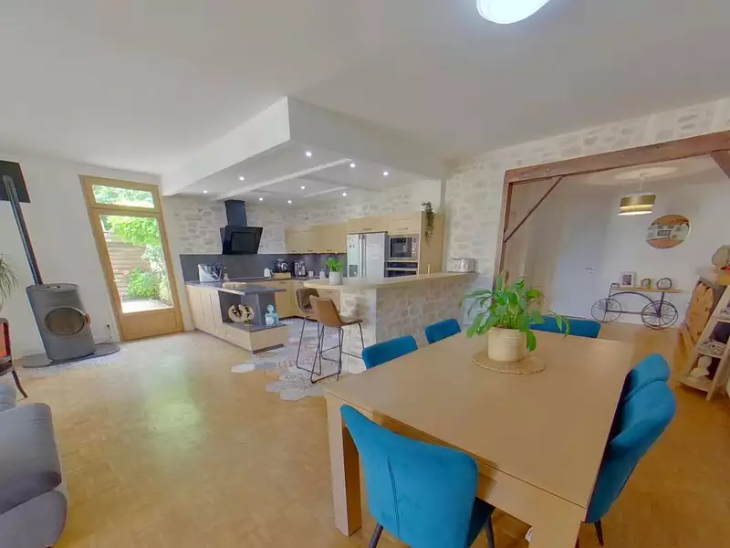Maison, 193 m²