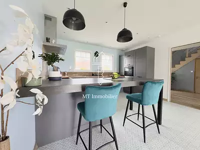 Maison, 196 m²
