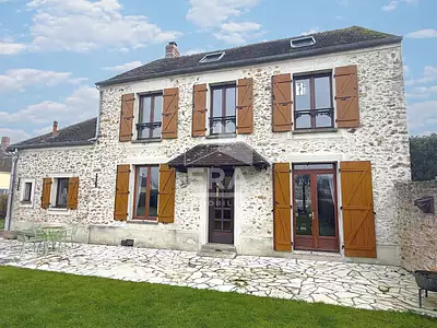 Maison, 168 m²