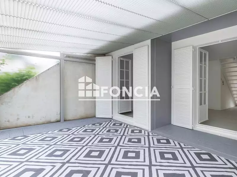 Maison, 94 m²