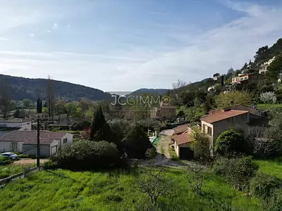 Terrain, 541 m²
