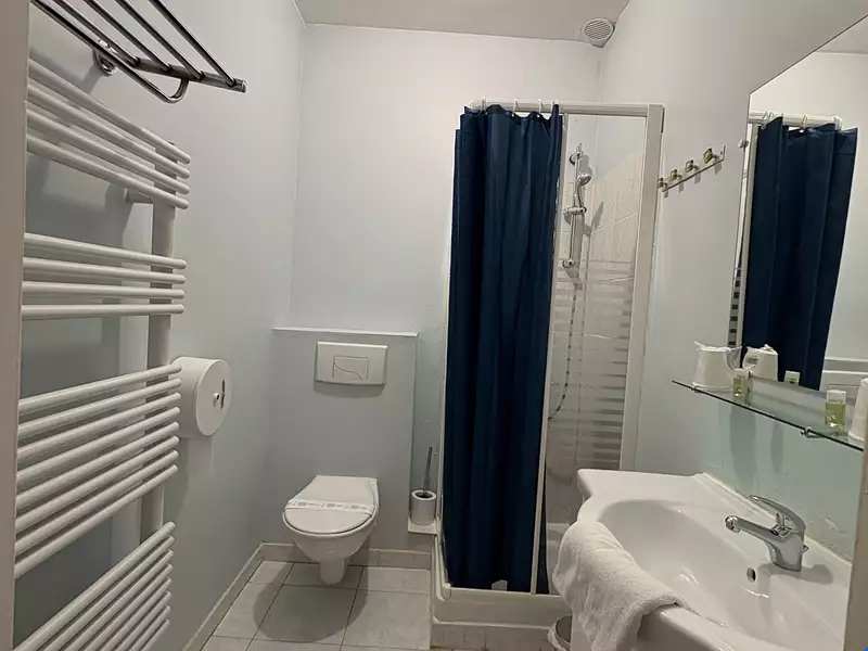 Immeuble, 122,21 m²