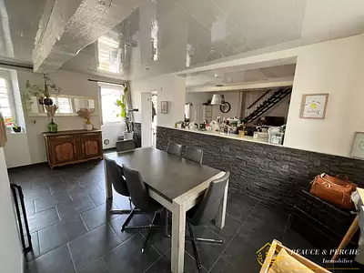 Maison, 199 m²