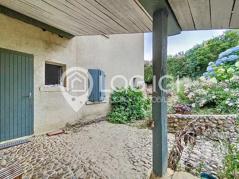 Maison, 220 m²