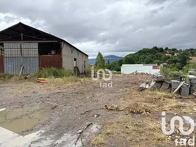 Terrain, 11 808 m²