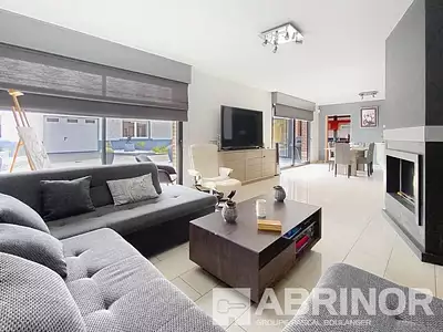 Maison, 214 m²