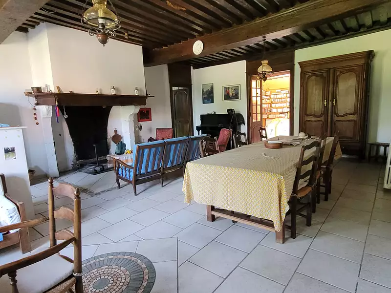 Maison, 530 m²