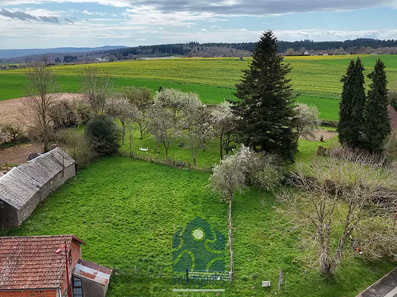 Terrain, 1 020 m²